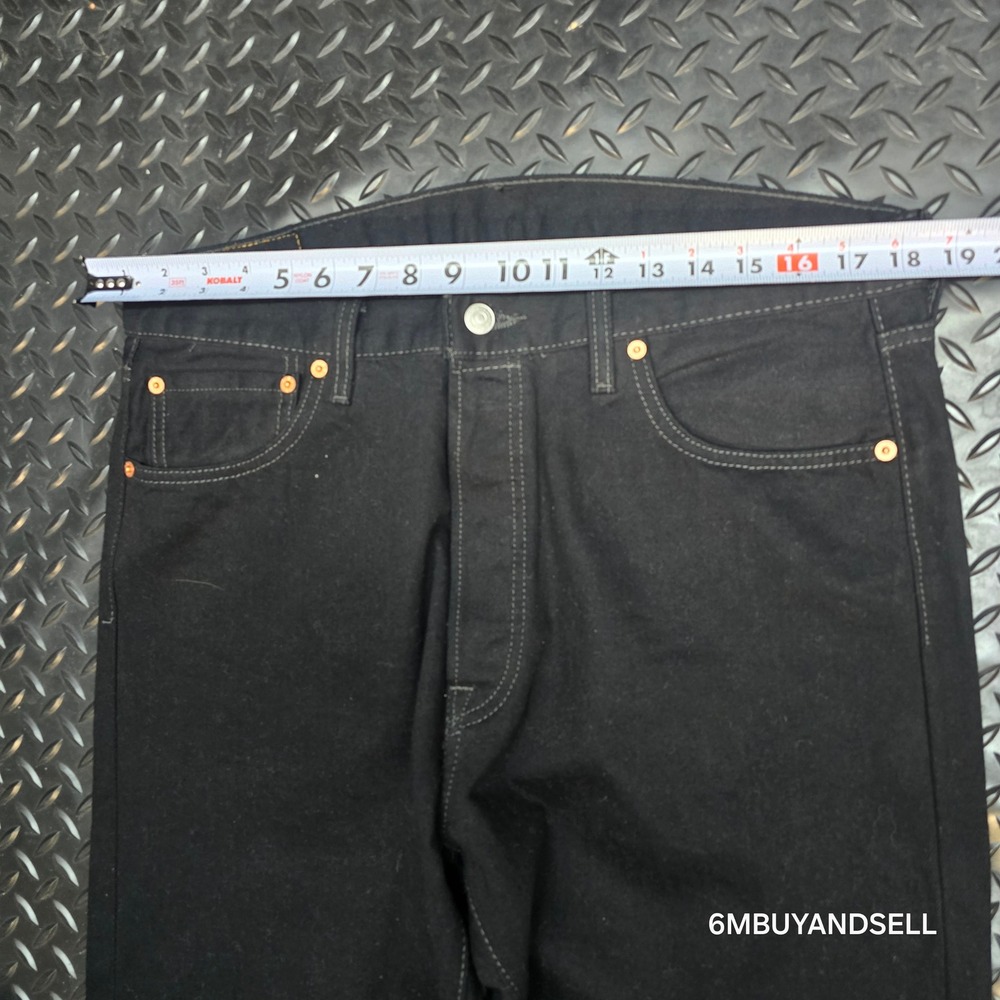 Levis 501 Original Fit Mens Black Straight Leg Button Fly Jeans 36x34 00501-0660 - Picture 13 of 16